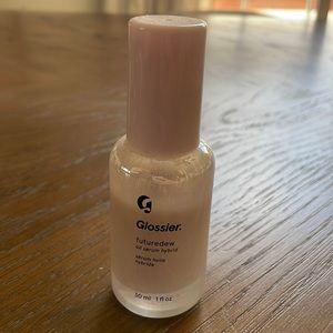 Glossier futuredew
